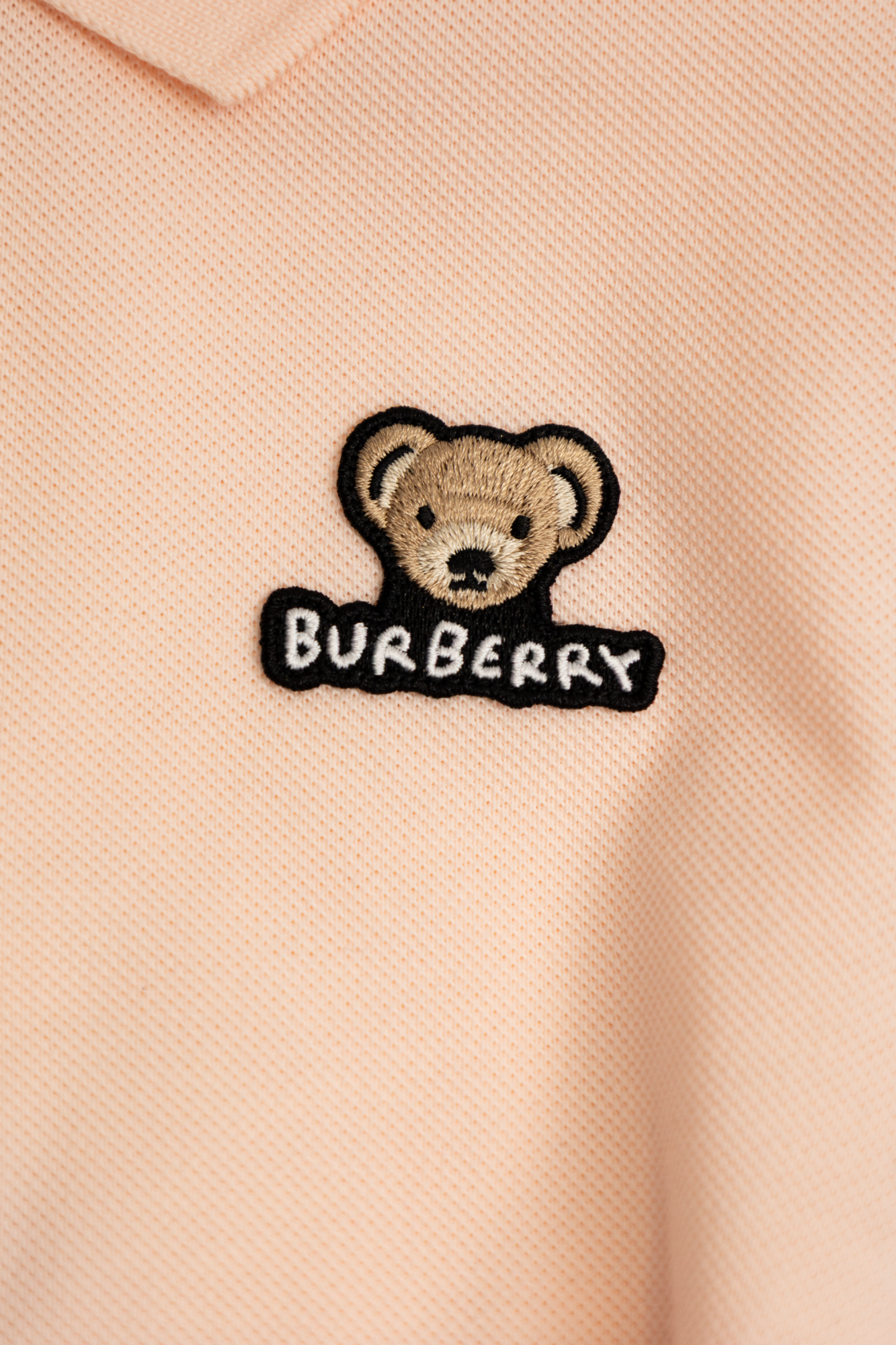 BURBERRY女の子柄 BURBERRY - レア BURBERRY バーバリー ハンカチ 女の子柄 刺繍